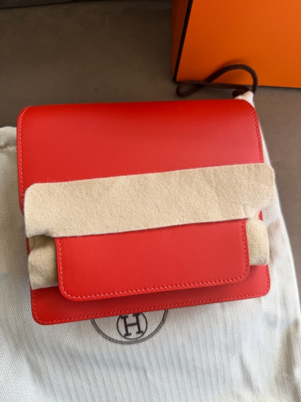 Hermes HSS Roulis Mini Capucine Gold Hardware Horseshoe Stamp - Never Worn - Picture 10 of 12